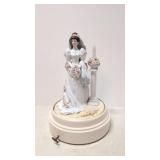 Avon Pr3esident's Club Mrs. Albee Musical bride