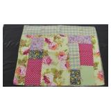 23 ½'x31' Lavender paisley w/plaid back Wall Hang