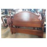 4 Post Queen Size Bed