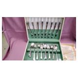Oneida silverware set