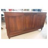 Willett Mid-century Modern Credenza Willett Mid-century Modern Credenza