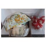 Assortment of Linens & Tea Cloths