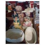 Figural and bird lot