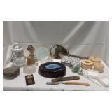 Vintage Trinkets & Hand Mirrors