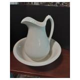 Dry sink pitcher and bowl