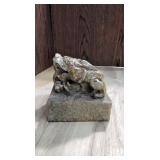 Jade dragon sculpture