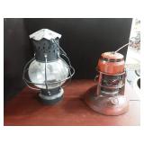 Vintage Dietz oil lamp