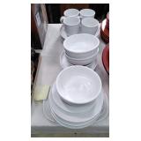White porcelain dish set