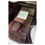 Wooden shoe shine piece