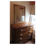 4 dr, dresser with wood pulls