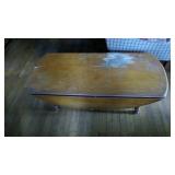 Drop side coffee/cocktail table