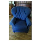 1 overstuffed blue chair