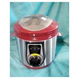 Bistro pressure cooker