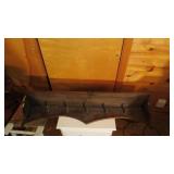 Shelf/coat rack