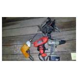 4 assorted power tools