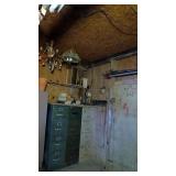 Half garage room contents