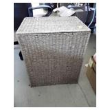 Wicker laundry basket