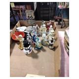 Miniature women figurines