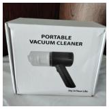 Portable vacuum cleaner