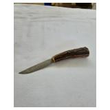 Fixed blade stag horn knife