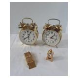Time to bid on this lot of clocks!
