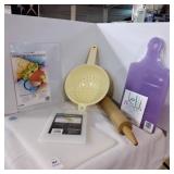 Kitchen lot New cutting boards rolling pin