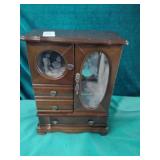 Jewelry cabinet