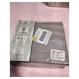 New Studio collection queen sheet set