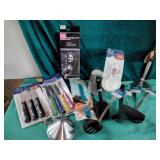 Kitchen utensils lot - new