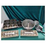 Metal kitchenware lot