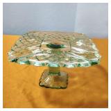 L. E. Smith trellis green pedestal cake stand L. E. Smith trellis green pedestal cake stand