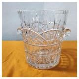 Large crystal ice or champagne bucket Large crystal ice or champagne bucket