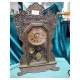 Vintage mantle clock