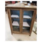 Small curio Cabinet