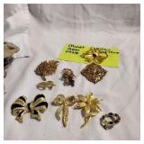 Jewelry Avon Monet Pin