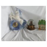 Clock Unicorn, Christmas Waterglobe