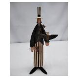 Lot of Four Assorted Americana Decorative Figures