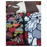 Quilt and 2 throws