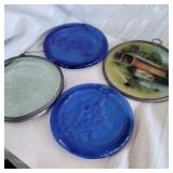 Glass wall hangings and stereoscopic cards