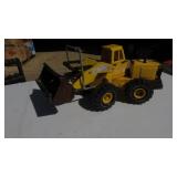 Tonka Classic Steel Front End Loader Vehicle