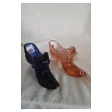 Fenton look alikes, 2 Glass shoes with cats