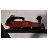 Central Pneumatic Air straight Line Sander.