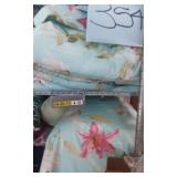 Bed outfit, bedspread,pillows and throws