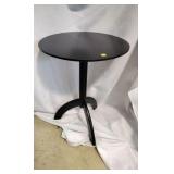 Round Side Table