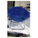 Blue folding pompasan Chair