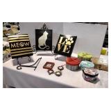 Household Items and Knickknacks