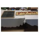 Mirror and Jenny Wren pic