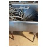 Commercial sink