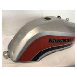 Kawasaki gpz750 fuel tank
