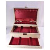 Retro MELE Velvet Lined Jewelry Box